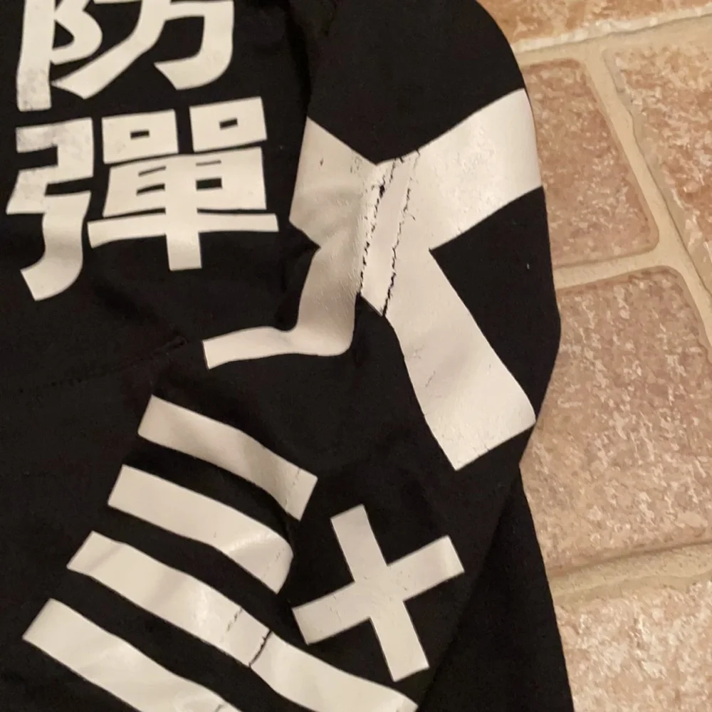 BTS korean singing group BTS black hoodie size small